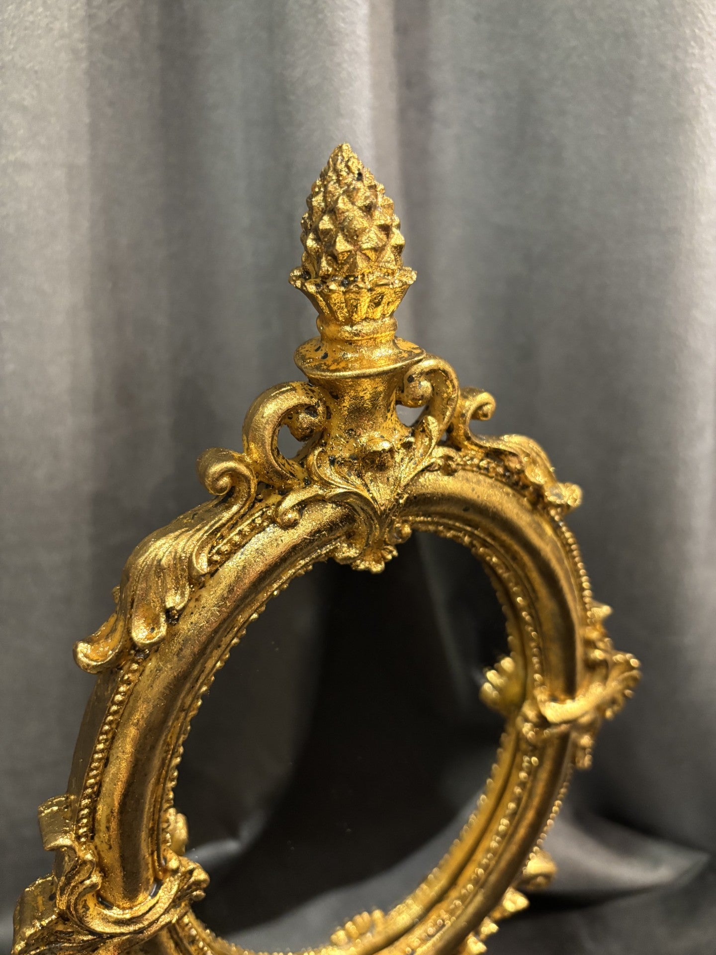 Bordspegel i barockstil