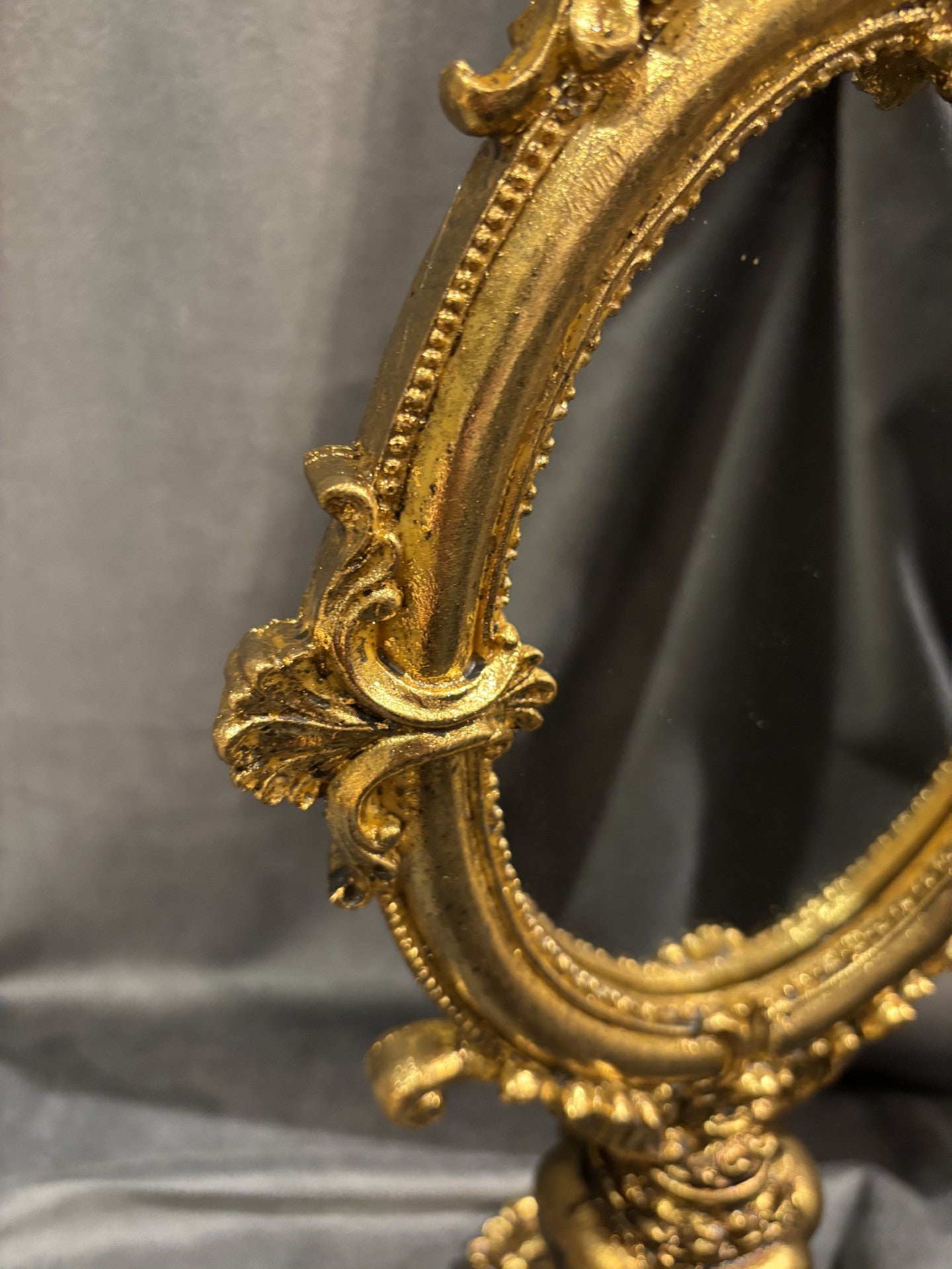 Bordspegel i barockstil